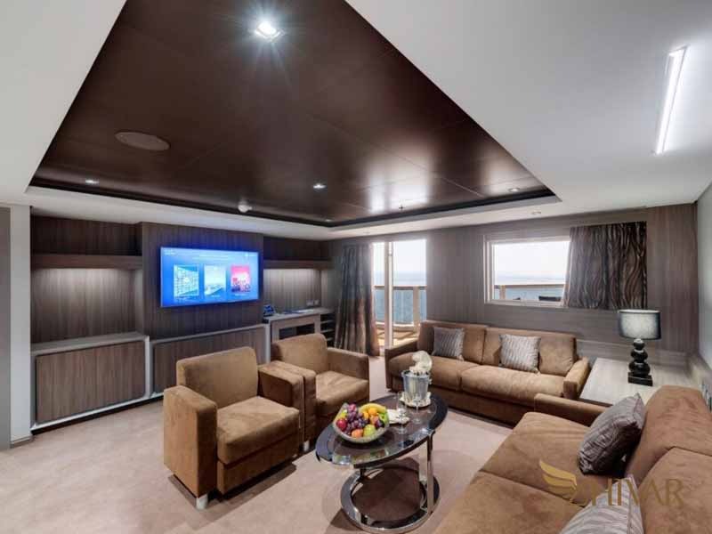 کابین داخلی